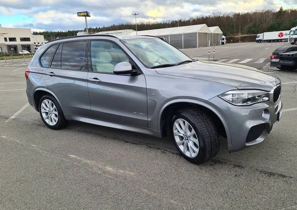 BMW X5 cena 121500 przebieg: 275450, rok produkcji 2017 z Góra małe 254